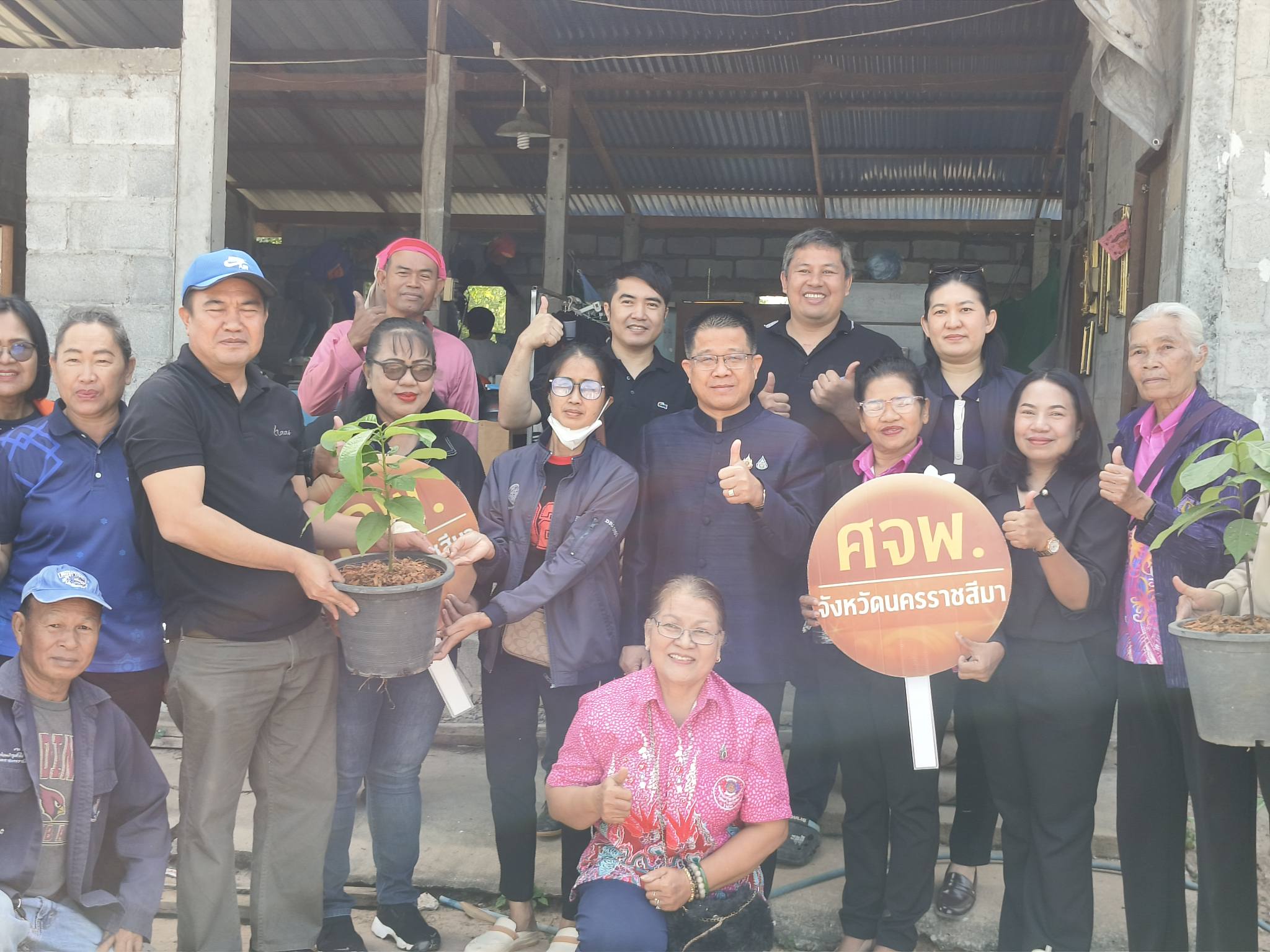 พัฒนาชุมชนอำเภอเมืองนครราชสีมา ติดตามการดำเนินงาน ทีมปฏิบัติการตำบล แก้ไขปัญหาความยากจนมิติที่อยู่อาศัย 